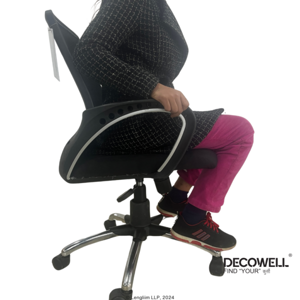 Dolphin DF 92 Mesh Office Chair Height Adjust Before