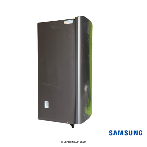 Samsung 183 Liters 1 Star Single Door Fridge (Gray Silver, RR19C20CZGS) Front Angle View