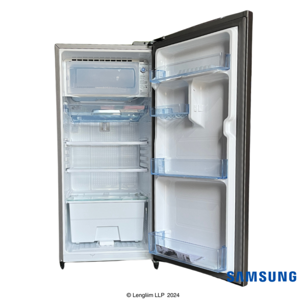 Samsung 183 Liters 1 Star Single Door Fridge (Gray Silver, RR19C20CZGS) Front View with Door Open