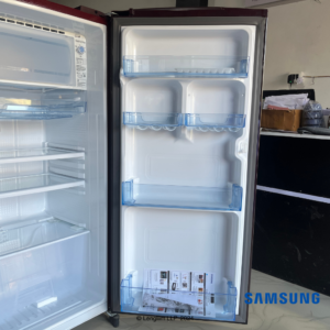 Samsung 184 Liters 1 Star Single Door Fridge (Mystic Overlay Red, RR19C2YCZ6R) Front View with Door Open 2