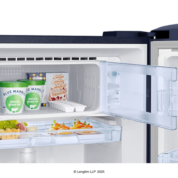 Samsung 189 Liters 5 Star Single Door Refrigerator (Midnight Blossom Blue, RR21C2H25UZHL) Freezer Box