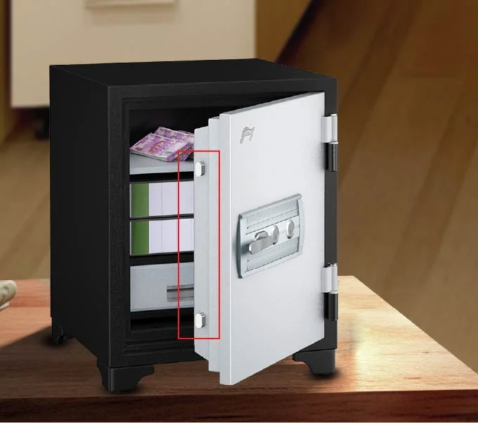 Godrej Centiguard 89 Liters Steel 560 Fire Safe Home Locker (Double Keylock) 3-way live shooting bolt
